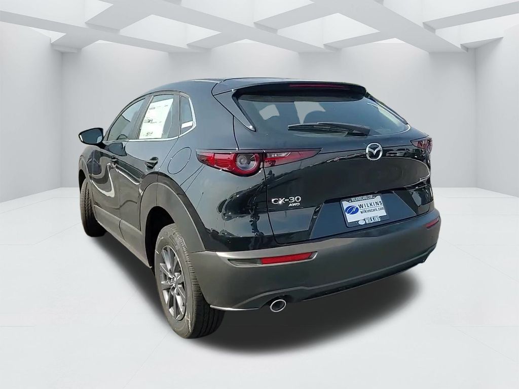 Vehicle image 9 of 25