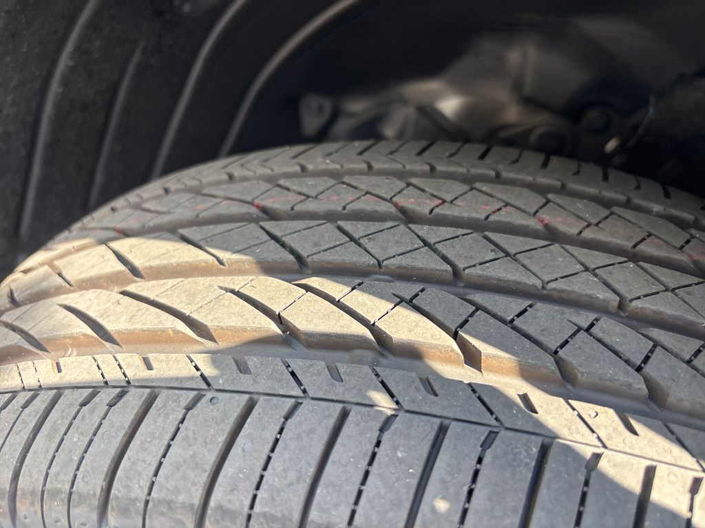 Vehicle image 29 of 30