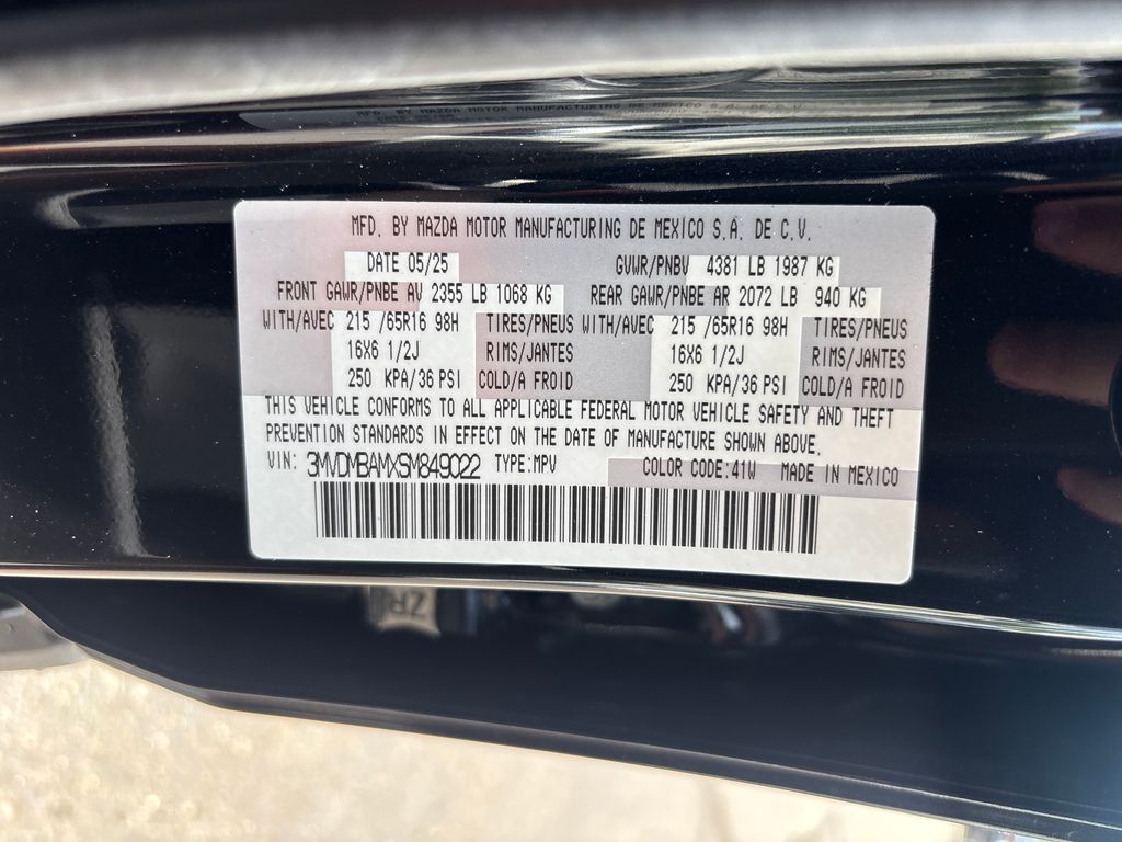 Vehicle image 27 of 30