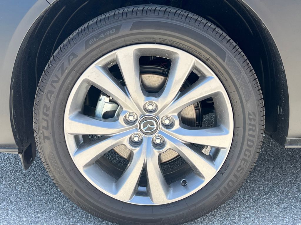 2025 Mazda CX-30 2.5 S Preferred Package Image 9 of 35