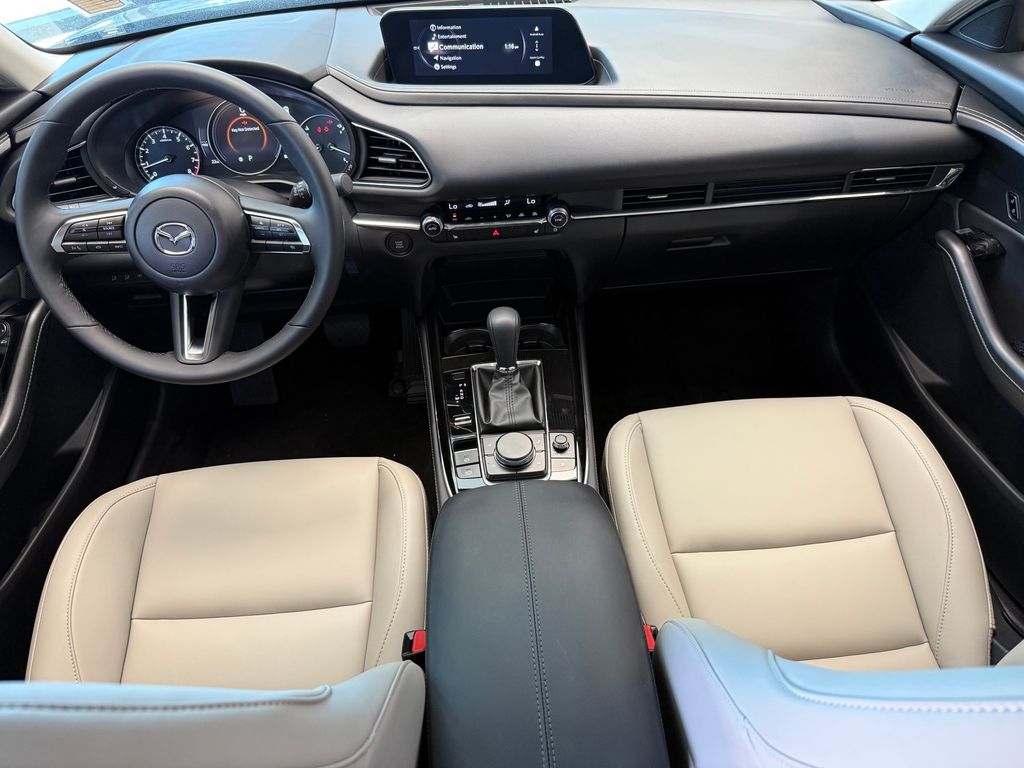 2025 Mazda CX-30 2.5 S Preferred Package Image 12 of 35