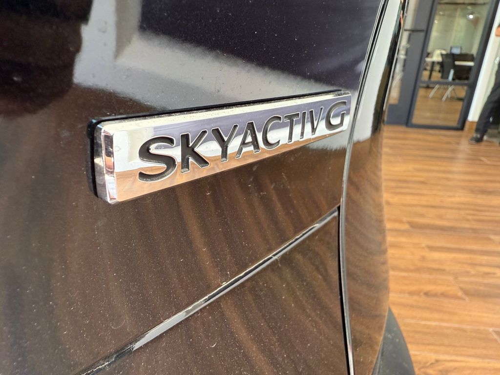 2025 Mazda CX-30 2.5 S Preferred Package Image 32 of 35