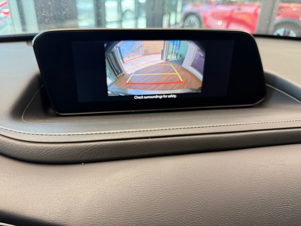 2025 Mazda CX-30 2.5 S Preferred Package Image 17 of 35