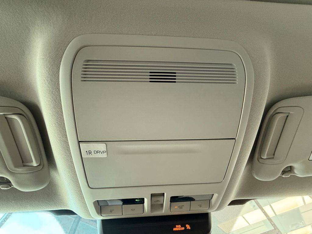 2025 Mazda CX-30 2.5 S Preferred Package Image 23 of 35