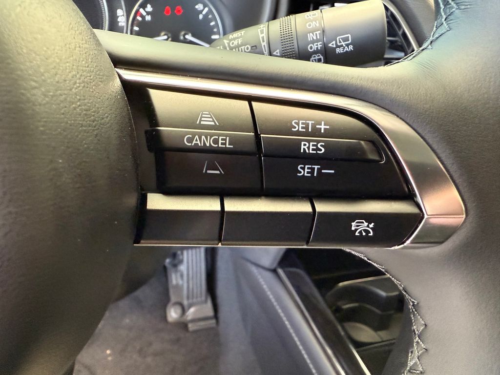 2025 Mazda CX-30 2.5 S Preferred Package Image 27 of 35