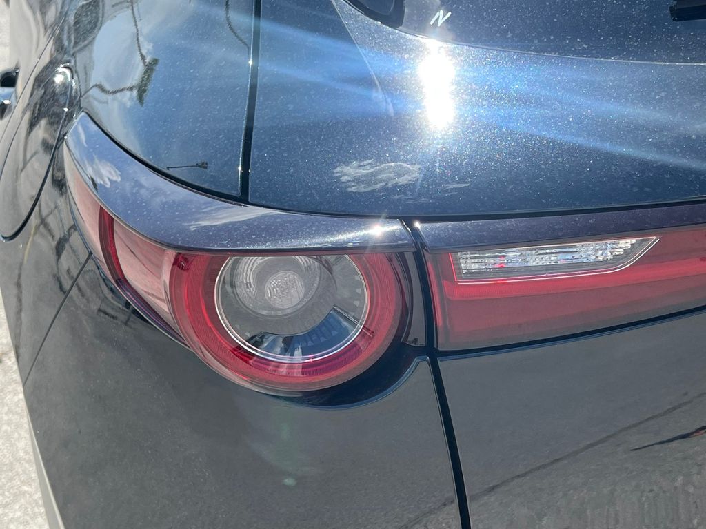 2025 Mazda CX-30 2.5 S Preferred Package Image 12 of 14