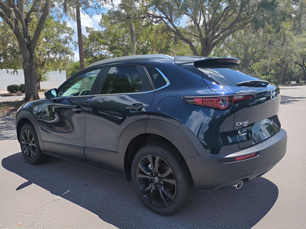 Vehicle image 29 of 30