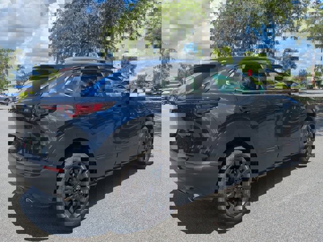 Vehicle image 5 of 30