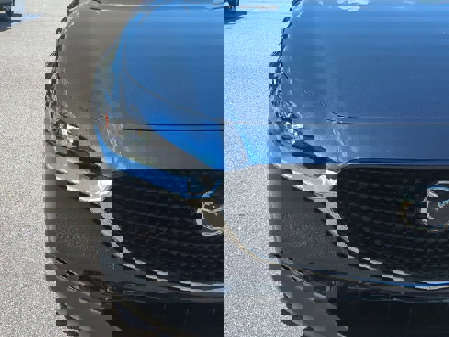 Vehicle image 9 of 30