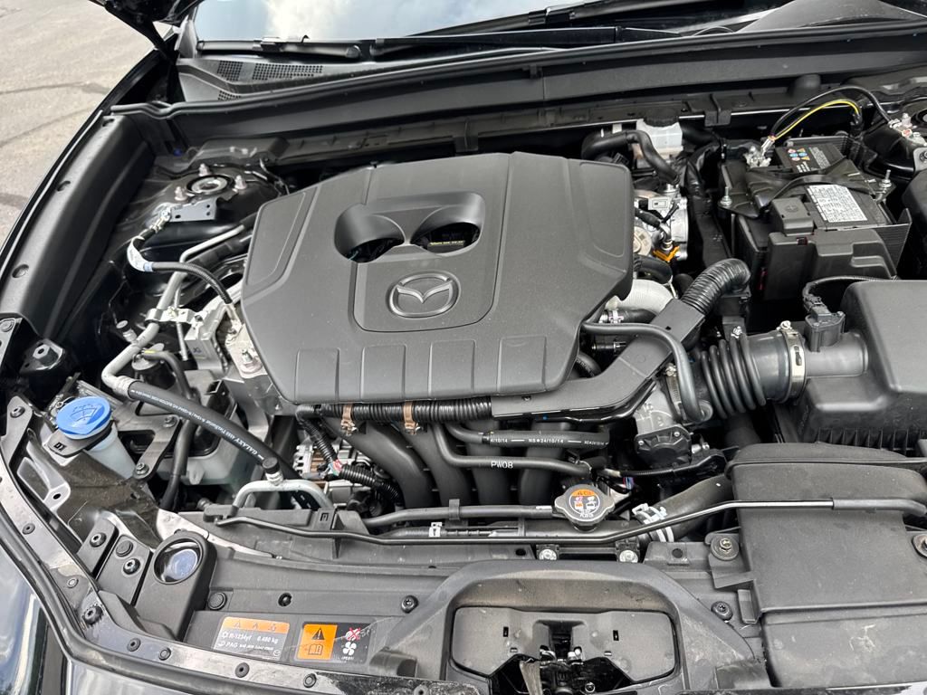 Vehicle image 9 of 39