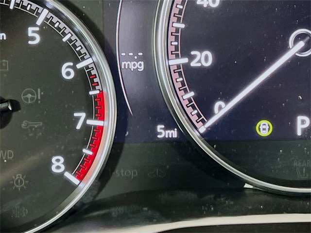 Vehicle image 22 of 34