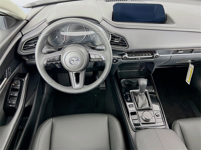 Vehicle image 23 of 34