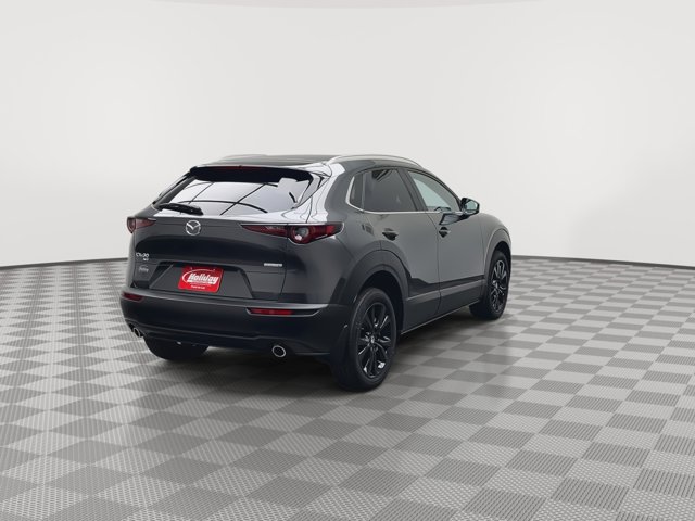 Vehicle image 7 of 32