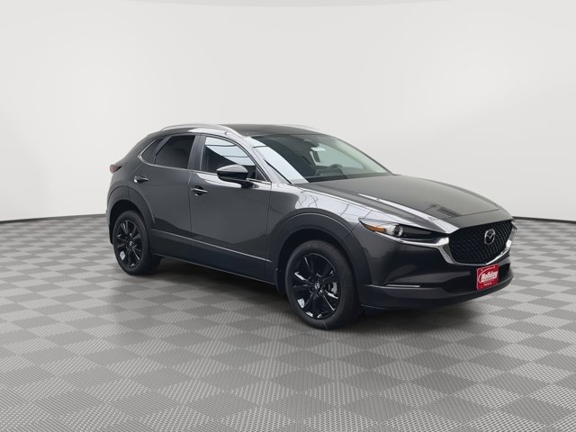 Vehicle image 3 of 32
