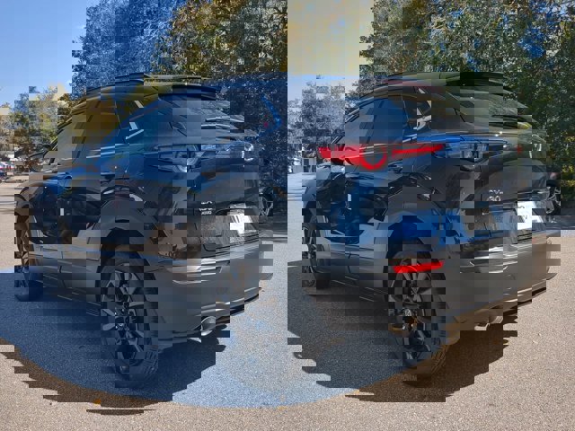 Vehicle image 8 of 29