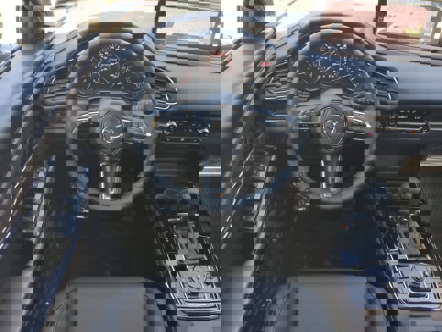 Vehicle image 15 of 29