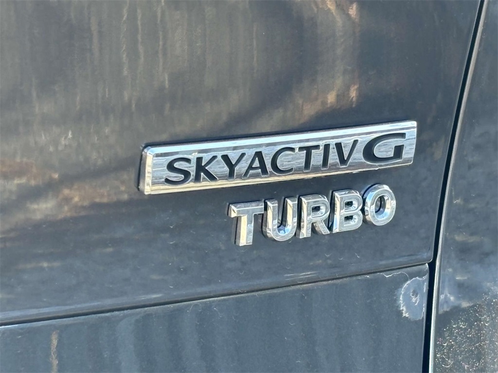 Vehicle image 34 of 35