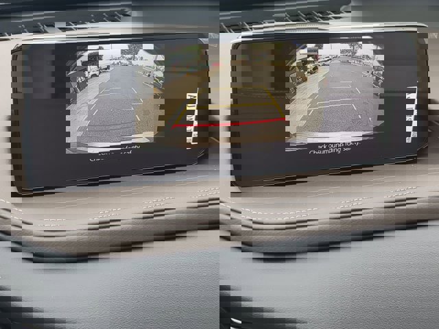 Vehicle image 20 of 29