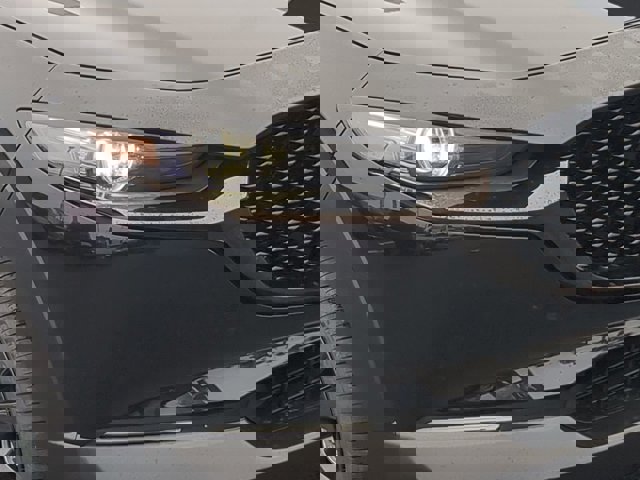 Vehicle image 9 of 29