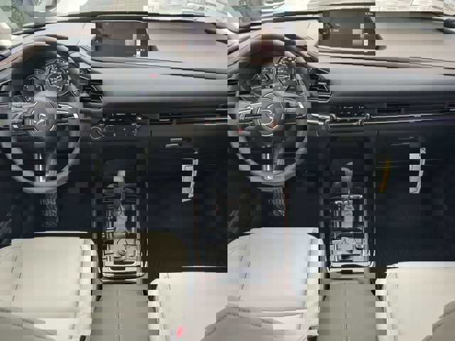 Vehicle image 14 of 29