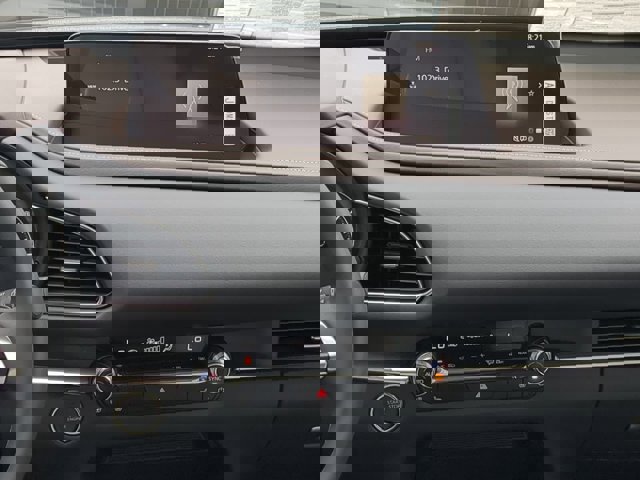 Vehicle image 17 of 29