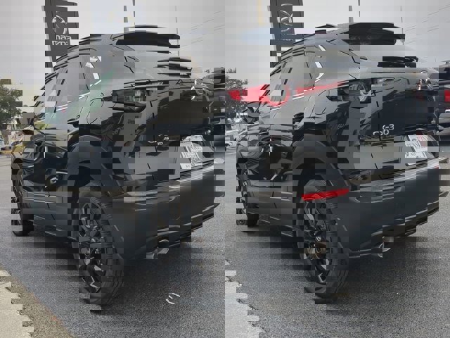 Vehicle image 7 of 29