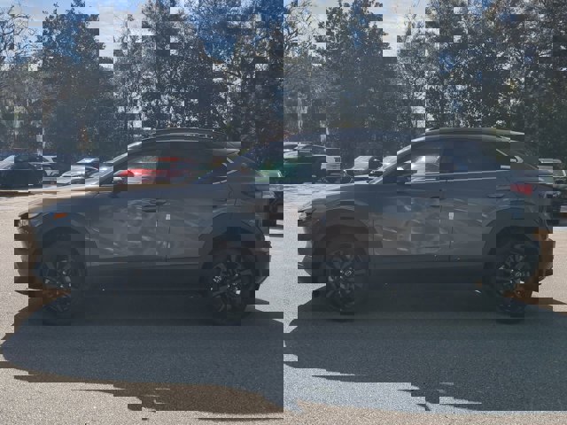 Vehicle image 7 of 28