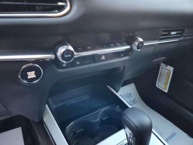 2025 Mazda CX-30 2.5 Turbo Premium Plus Package Image 12 of 21