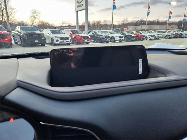 2025 Mazda CX-30 2.5 Turbo Premium Plus Package Image 13 of 21