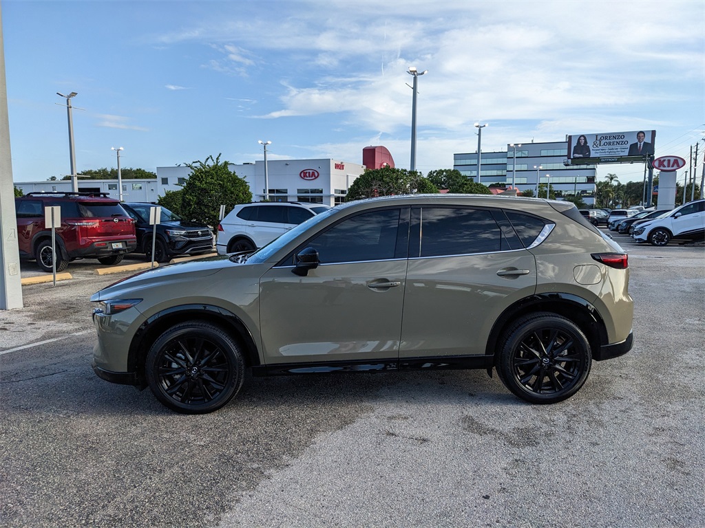 Vehicle image 9 of 40