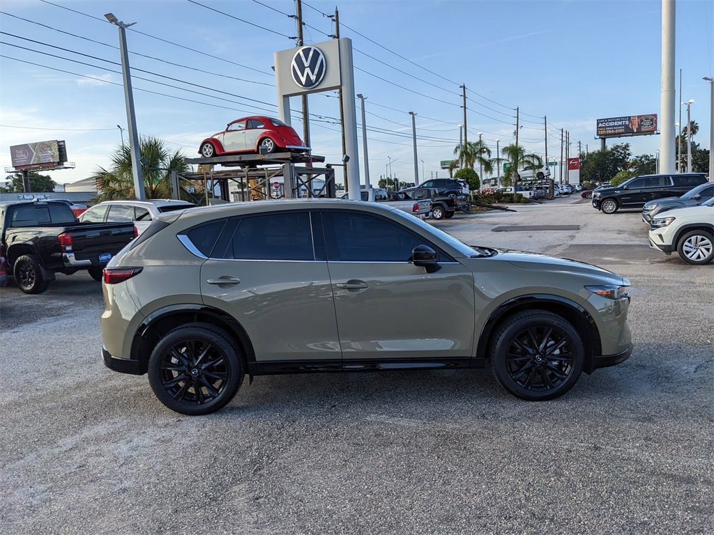 Vehicle image 6 of 40