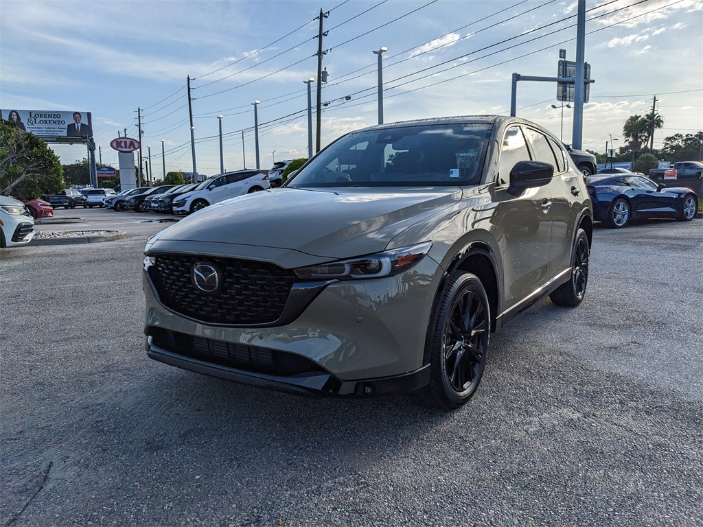 Vehicle image 3 of 40