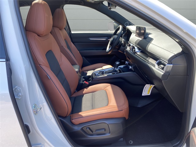 Vehicle image 12 of 30