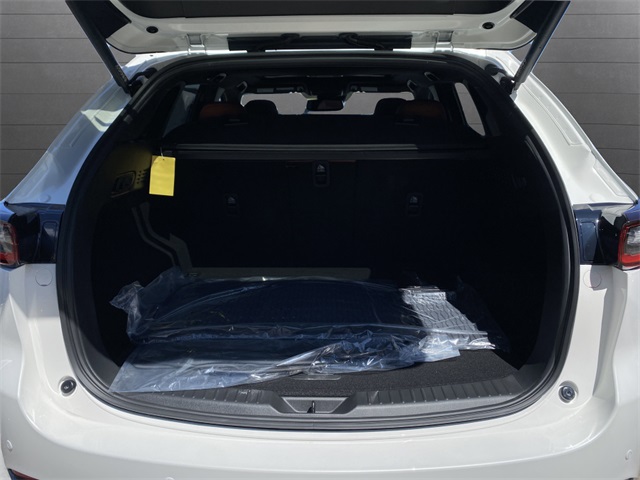 Vehicle image 10 of 30