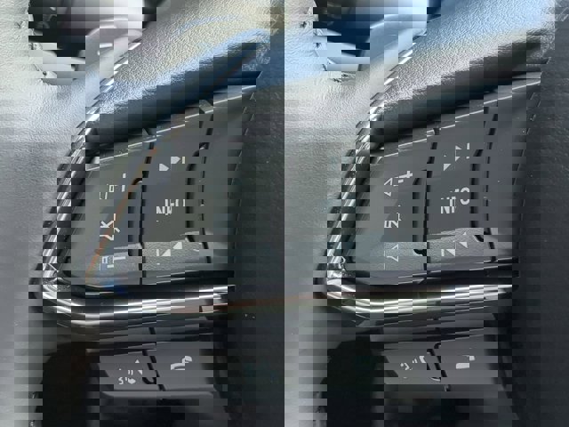 Vehicle image 24 of 29