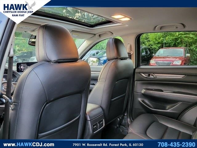 2025 Mazda CX-5 2.5 S Carbon Edition Image 15 of 38