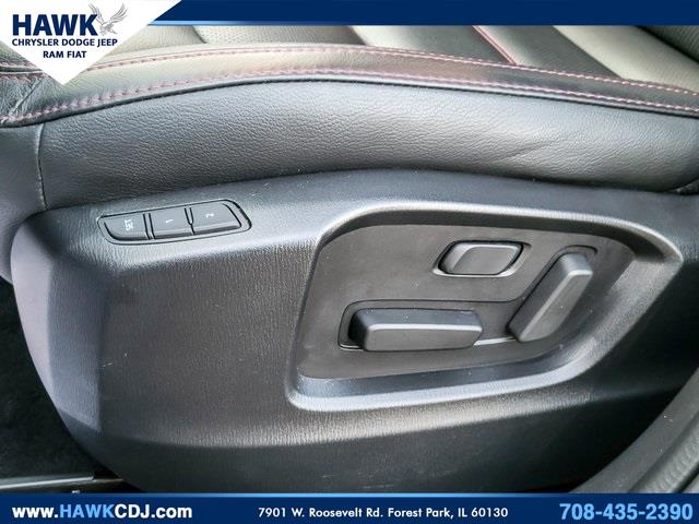 2025 Mazda CX-5 2.5 S Carbon Edition Image 31 of 38