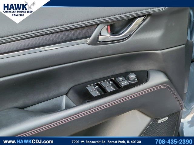 2025 Mazda CX-5 2.5 S Carbon Edition Image 25 of 38