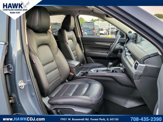 2025 Mazda CX-5 2.5 S Carbon Edition Image 12 of 38