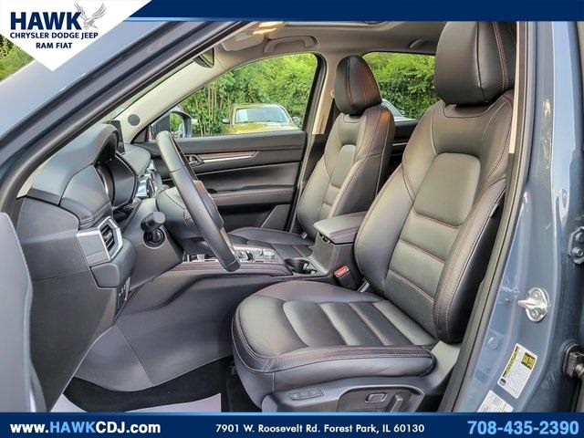 2025 Mazda CX-5 2.5 S Carbon Edition Image 11 of 38