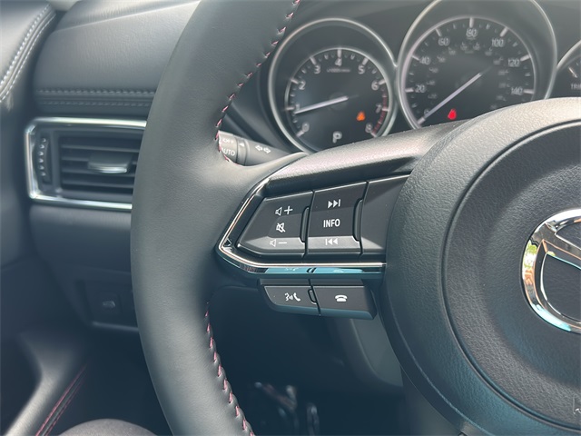 2025 Mazda CX-5 2.5 S Carbon Edition Image 27 of 35