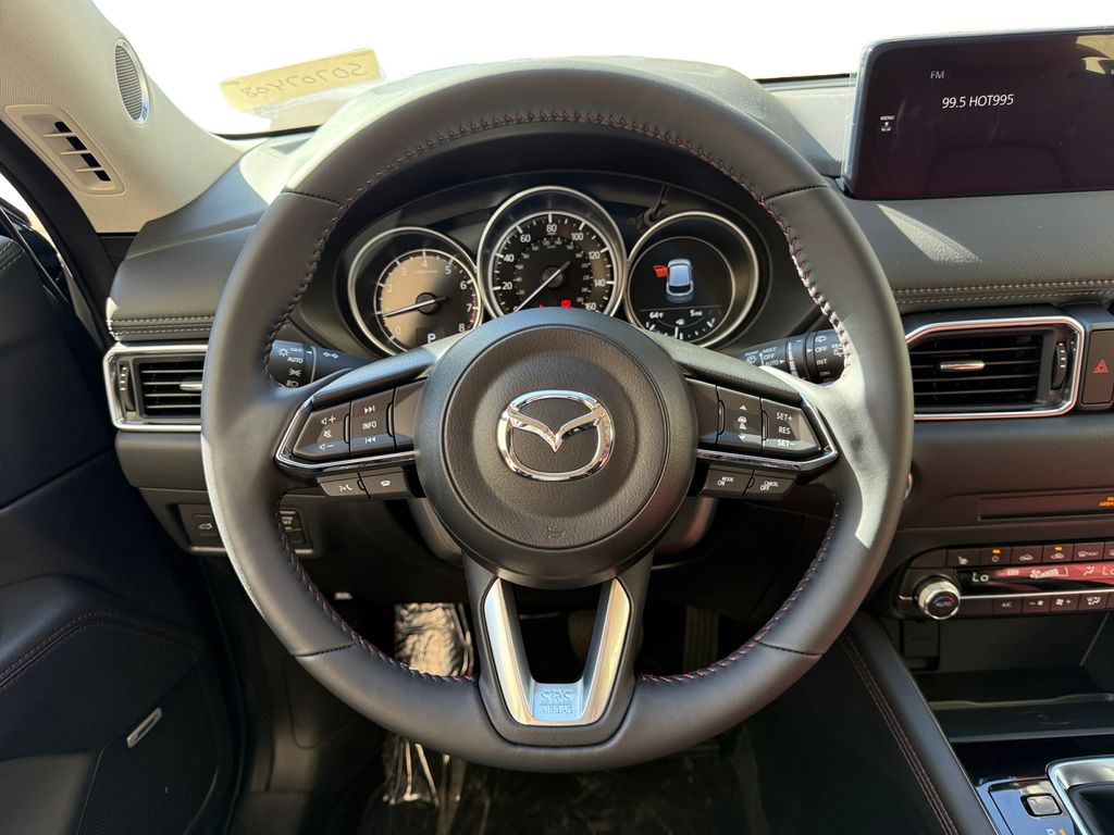 2025 Mazda CX-5 2.5 S Carbon Edition Image 25 of 26