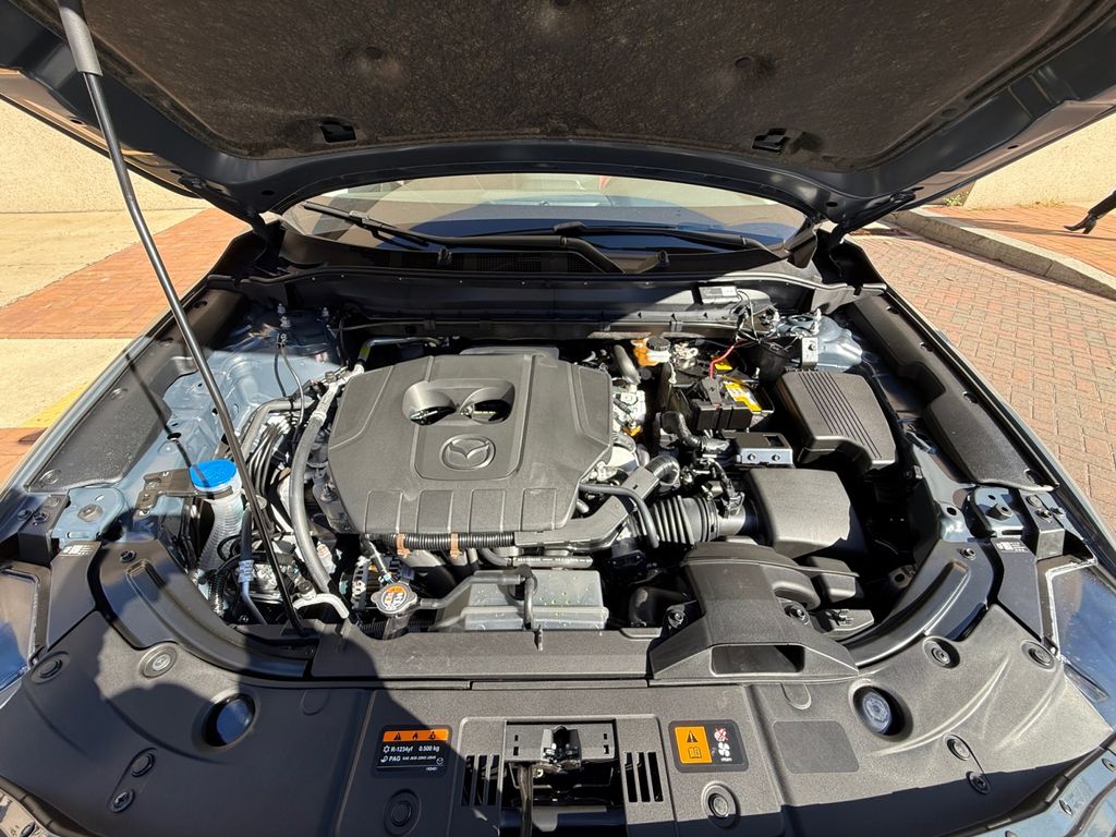 2025 Mazda CX-5 2.5 S Carbon Edition Image 9 of 26