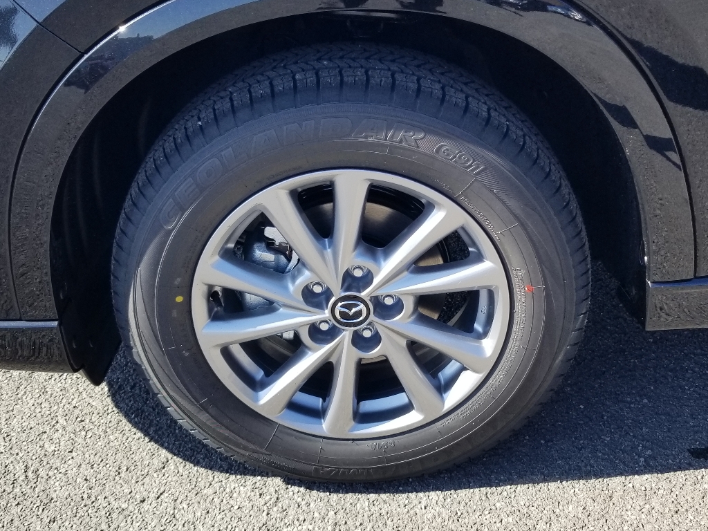 Vehicle image 6 of 16