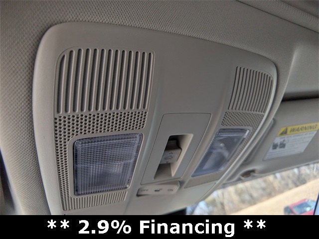Vehicle image 5 of 7