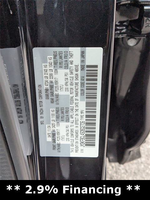 Vehicle image 4 of 9