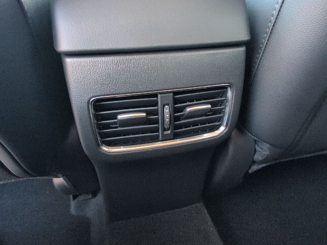 2025 Mazda CX-5 2.5 S Preferred Package Image 28 of 34