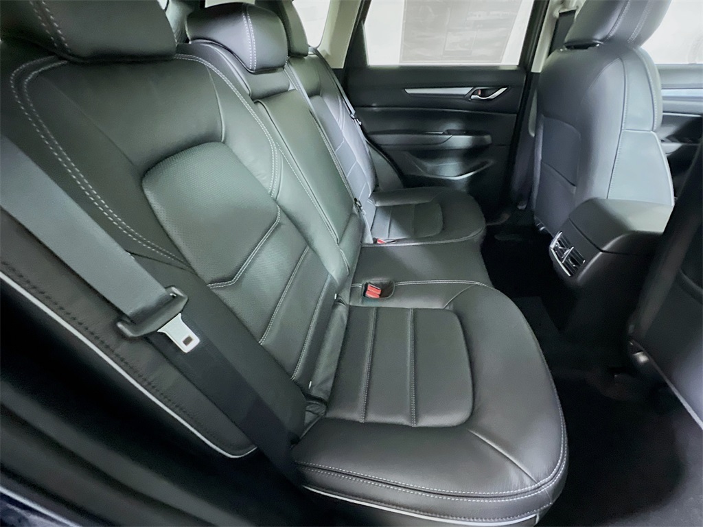 2025 Mazda CX-5 2.5 S Preferred Package Image 10 of 31