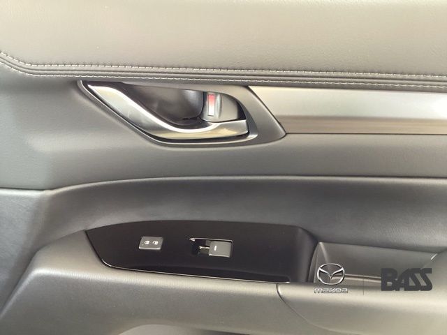 2025 Mazda CX-5 2.5 S Preferred Package Image 18 of 33