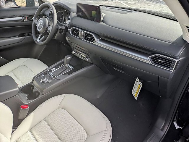 2025 Mazda CX-5 2.5 S Preferred Package Image 17 of 37